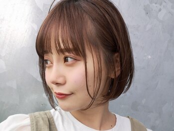 アナ ラーナ(Anna Lanna)の写真/《小顔×美シルエット》ハイセンスな大人女性に。乾かすだけでアンニュイショートボブ◎［インナーカラー］