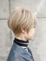 シャワー(SHOWER)&nbsp;ペールベージュ大人ショート【布施/ダブルカラー/韓国風ボブ】