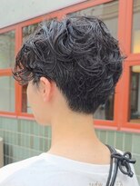 シャロン(SHARON)&nbsp;【SHARON原宿】刈り上げボーイッシュパーマ×黒髪