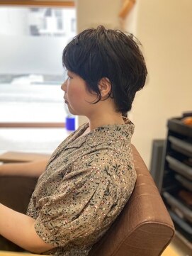 グランバイ アトリエドングリ(Grand × AtlierDonguri) お客様髪質改善データ1438(ショートボブ)