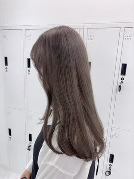 ワンズ リー 上大岡店(One's ly) 前髪/アンブレラカラー/こなれミディ/イメチェン/ウェーブパーマ