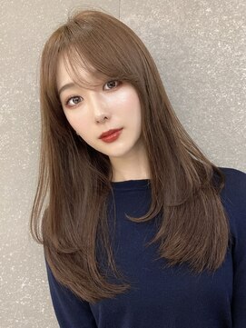 ソヨン 金山店(SOYON) 小顔/シースルーバング/ロングウルフ/レイヤーカット/ネビージュ