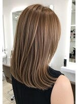 エル 新小岩(elu)&nbsp;美髪/ワイドバング/レイヤーカット/くすみベージュ/新小岩駅