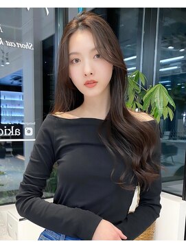 ネイロ 日本橋(NeiRo) 小顔レイヤーカットミディアムレイヤーレイヤーロング【日本橋】