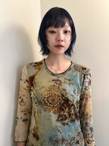 デン(den)&nbsp;ダークネイビー　　レイヤーボブ◎