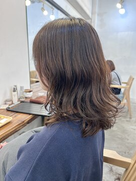 ファルベ(Farbe) 垢抜けベージュ×ゆるウェーブデジタルパーマ