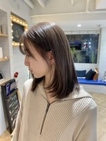 バズ(BUZZ) ブルベ夏×暗めグレージュ＊BUZZ岡本