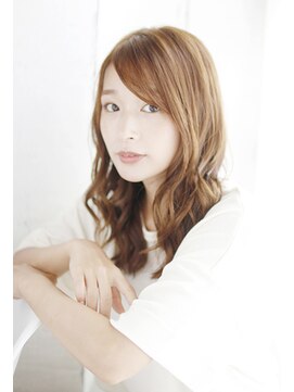 シュシュット(chouchoute) ミニウルフホワイトグレージュデジタルパーマチェリーブラウン57