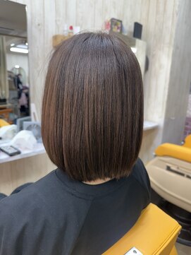 ブレイブシザー(BRAVE SCISSOR) 艶とまとまりが叶う王道ボブ