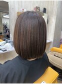 艶とまとまりが叶う王道ボブ