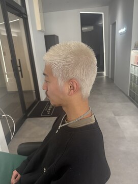 ナンバー 竪町(number+) ホワイトボウズ