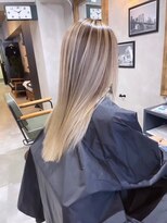 サニー 渋谷(SUNNY)&nbsp;バレイヤージュ、ハイライト、レイヤーカット、ダブルカラー