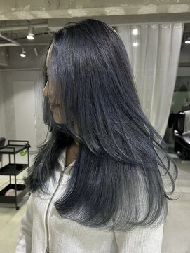 ラック(LUCK) ネイビーブルー/バレイヤージュ/ケアブリーチ/似合わせカット