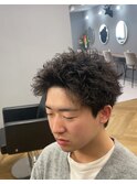 スパイキーショートパーマ
