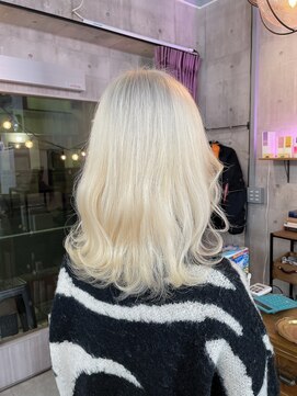 ミラク 町田(MIRAC) 【MIRAC町田店河原崎】ホワイトブロンドカラー