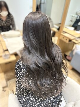 バイオレットジェム(Violet`jem) ブリーチなしグレージュレイヤーカットプラチナグレージュ