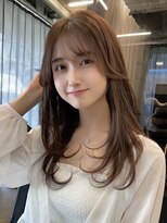 フォンズ(FONS)&nbsp;上品で大人ナチュラルなセミロング　レイヤーカット前髪カット