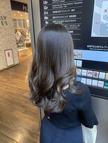 ザック ヴィ(ZACC  vie)&nbsp;透明感グレージュとやわらかレイヤー！