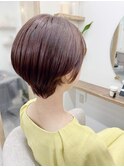 暖色ブラウンの清楚ショート