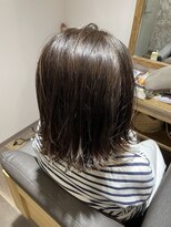 シー 東橋良店(She)&nbsp;白髪ぼかしハイライト　明るい白髪染め　30代、40代、50代