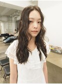 ロングレイヤーカットロングパーマゆるめパーマコテ巻き風パーマ