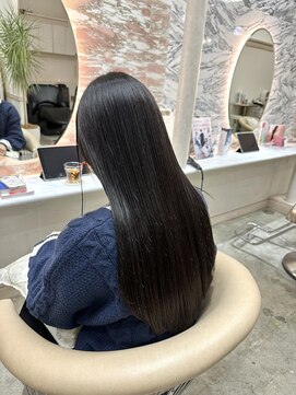 エル バイ ロンド 関(elle by Lond) [elle by lond]栗原　瑠世　縮毛矯正/髪質改善/酸性ストレート