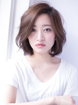 エイチバイシオミエイチ 神戸三宮(H by shiomi H) 大人のかきあげフェアリーボブ