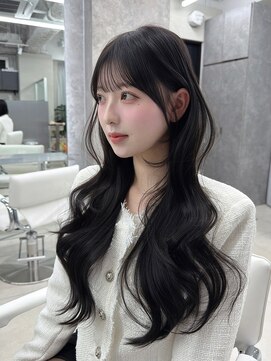 キティー(kiti) ミディアムレイヤー ハッシュカット 韓国ヘア レイヤー 顔周り