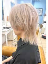 シャルティア 岩国(SHALLTIA)&nbsp;ハイトーン/ケアブリーチ/ミルクティーベージュ/ウルフカット