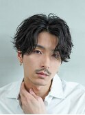 名古屋フェザーパーマツイストスパイラルパーマセンターパート