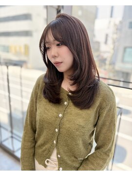 スティル カラン(STILL calin) ベージュ×レイヤー【韓国ヘアロングレイヤーカット前髪カット】