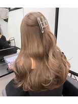 ジゼル 栄 矢場町(Giselle)&nbsp;RENYA ブラウンベージュ ミルクティーベージュ