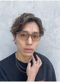 波巻きスパイラルパーマツーブロックマッシュハイライトカラー