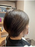 白髪ぼかしハイライト”ミニ”ボブ