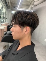 ジエクト アイロ 江坂駅前店(The Ect ilo)&nbsp;メンズ　センターパート　ツーブロック