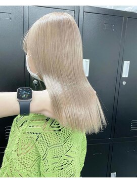 ワンズ ナゴヤ ヴィラ 名古屋栄(ONE's NAGOYA VILA) シアーカラー/カール/セミディ/姫カット