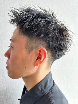 イーストハムアネーロ(EAST HAM anello) ベリーショート/パーマ