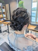 テラスプラス(テラス+)&nbsp;お呼ばれヘアセット　ミディアムシニヨン