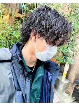 テトラ バイ ネオリーブ 横浜西口店(tetra by neolive) 横浜★ツイストスパイラルパーマウルフ