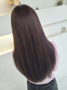 スリーヘアーデザインズ(Three Hair Designs) a