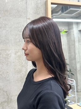スクワッド(SQUAD)の写真/『学生から大人女性まで大満足♪』うるツヤ髪を手に入れるならhair salon SQUADにお任せ！