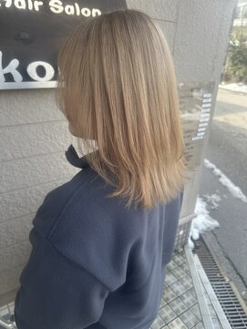 ココミ(kokomi) ブロンドカラー