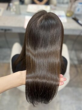 ラビス 浦和(Lovis) ハイライトカラー/アプリコットオレンジ/くびれヘア