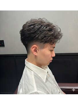 ヒロギンザ 名駅西口店(HIRO GINZA) フェザーショート