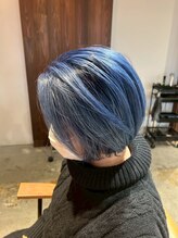 クラン バイ ナチュラル(clan by Natural)&nbsp;鮮やかブルージュ/ネイビー/ダブルカラー/大人ショートボブ