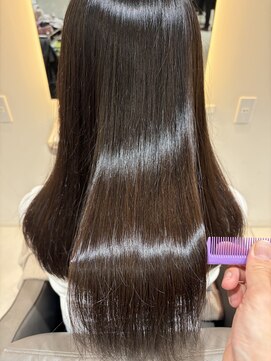 フルー 都立大学店(Fleu r) 自然なかかり具合のプレミアム縮毛矯正
