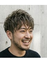 ドックス(dock::s)&nbsp;くせ毛風骨格矯正立体カット＋大人リーフアッシュ（白髪OK）