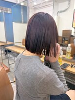 ローマージングウマエ(ROAMER jingumae)&nbsp;切りっぱなしボブ