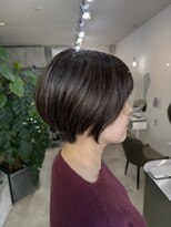 ソソ(soso)&nbsp;大人ショートヘアひしがたショートくびれショート40代50代60代
