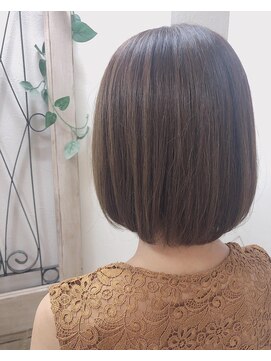 美容室 パルス 静岡鷹匠店(PALS) カーキベージュ